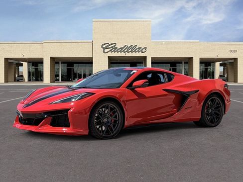 Used 2025 Chevrolet Corvette Z06 RWD image 33