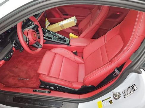 Used 2026 Porsche 911 Carrera GTS RWD image 5