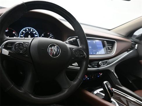 Used 2021 Buick Enclave Avenir w/ Avenir Technology Package image 10