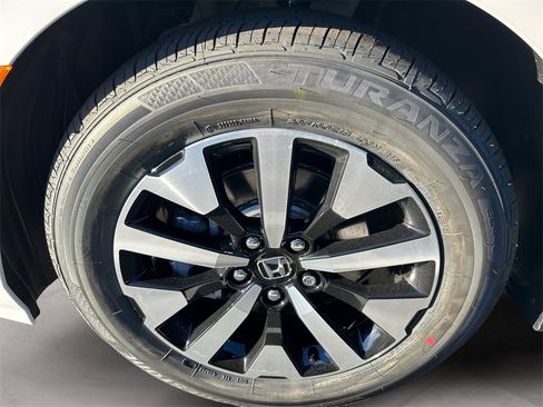 New 2026 Honda Odyssey EX-L image 14