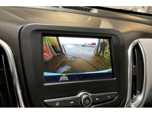 Used 2019 Chevrolet Equinox LT AWD/4WD image 22