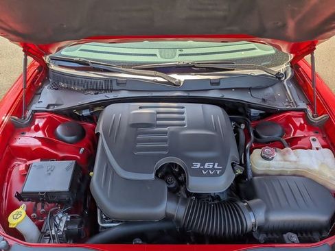 Used 2014 Dodge Charger SXT Plus AWD/4WD image 40