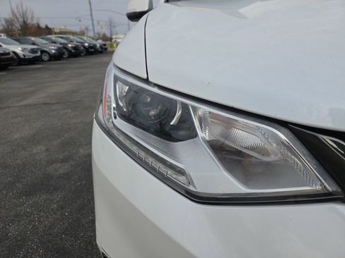 Used 2020 Chevrolet Traverse RS w/ LPO, Floor Liner Package image 17