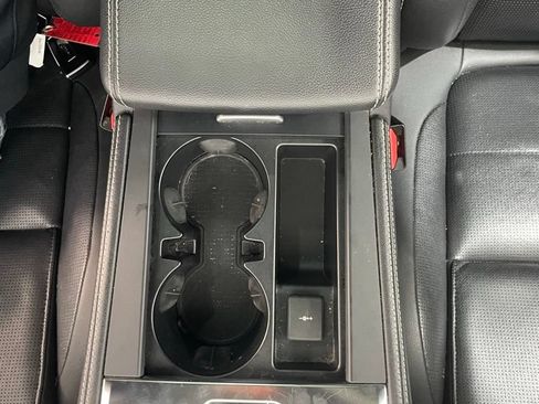 Used 2024 Jaguar F-PACE R-Dynamic S AWD/4WD image 25