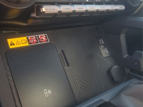 New 2026 Toyota Tacoma Limited AWD/4WD image 21