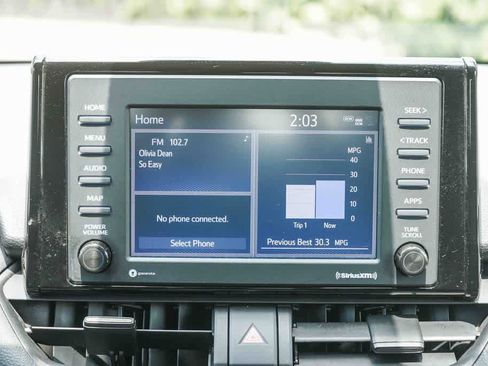 Used 2021 Toyota RAV4 LE w/ Carpet Mat Package (TMS) FWD image 21