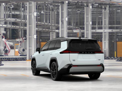 New 2026 Toyota RAV4 XSE w/ Panoramic Sun Roof Package AWD/4WD image 7