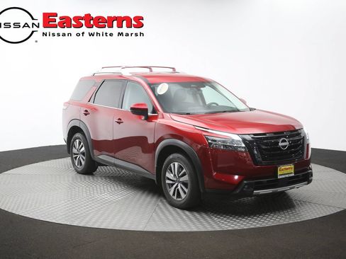 Used 2023 Nissan Pathfinder SL w/ Lighting Package (N92) AWD/4WD image 45