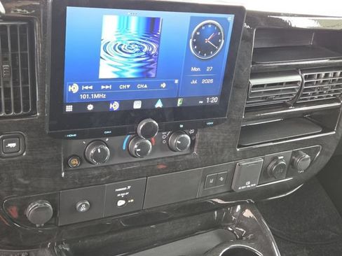 New 2026 GMC Savana 2500 Extended w/ Driver Convenience Package RWD image 27