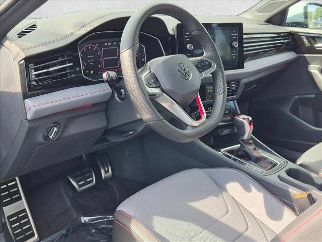 Used 2026 Volkswagen Jetta GLI Autobahn FWD image 9