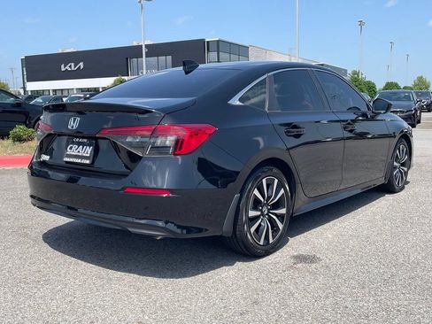 Used 2023 Honda Civic EX image 7