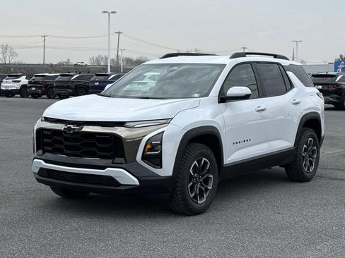 New 2026 Chevrolet Equinox ACTIV w/ Convenience Package III AWD/4WD image 15