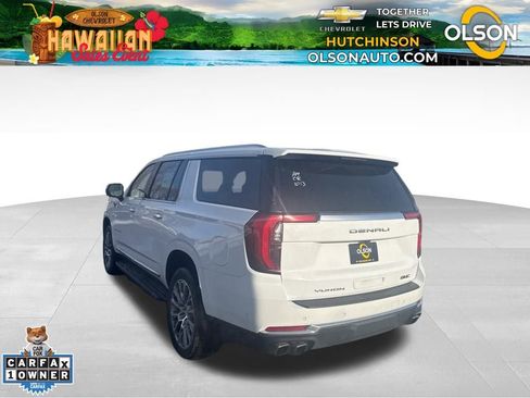 Certified 2025 GMC Yukon XL Denali image 3
