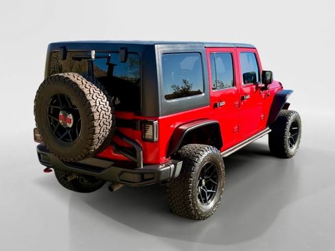 Used 2016 Jeep Wrangler Unlimited Rubicon image 5
