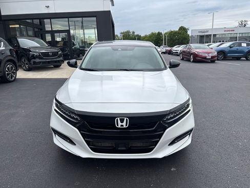 Used 2020 Honda Accord Touring image 5
