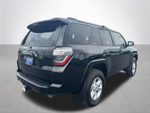 Used 2023 Toyota 4Runner SR5 Premium w/ Moonroof Package AWD/4WD image 8