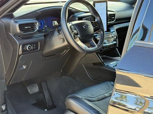 Certified 2023 Ford Explorer ST w/ Equipment Group 401A image 7