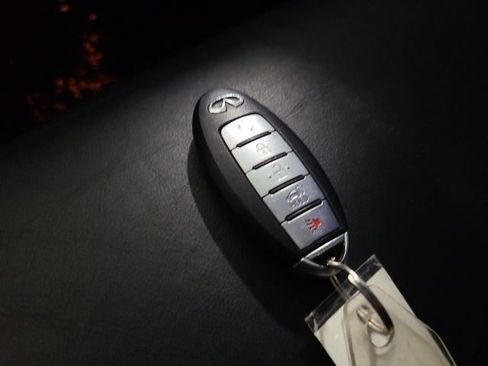 Used 2017 INFINITI QX80 2WD image 40