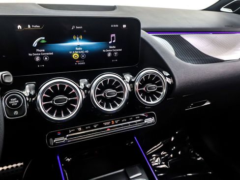 Used 2023 Mercedes-Benz GLA 250 image 21