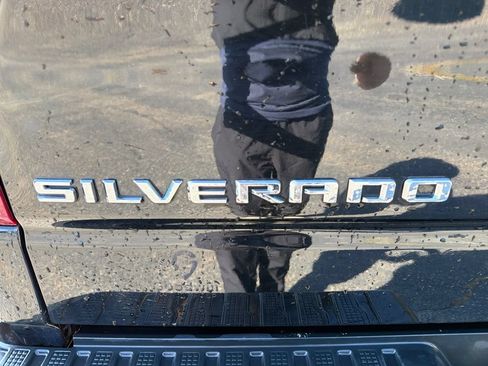 Certified 2021 Chevrolet Silverado 1500 LT Trail Boss w/ Convenience Package II AWD/4WD image 6