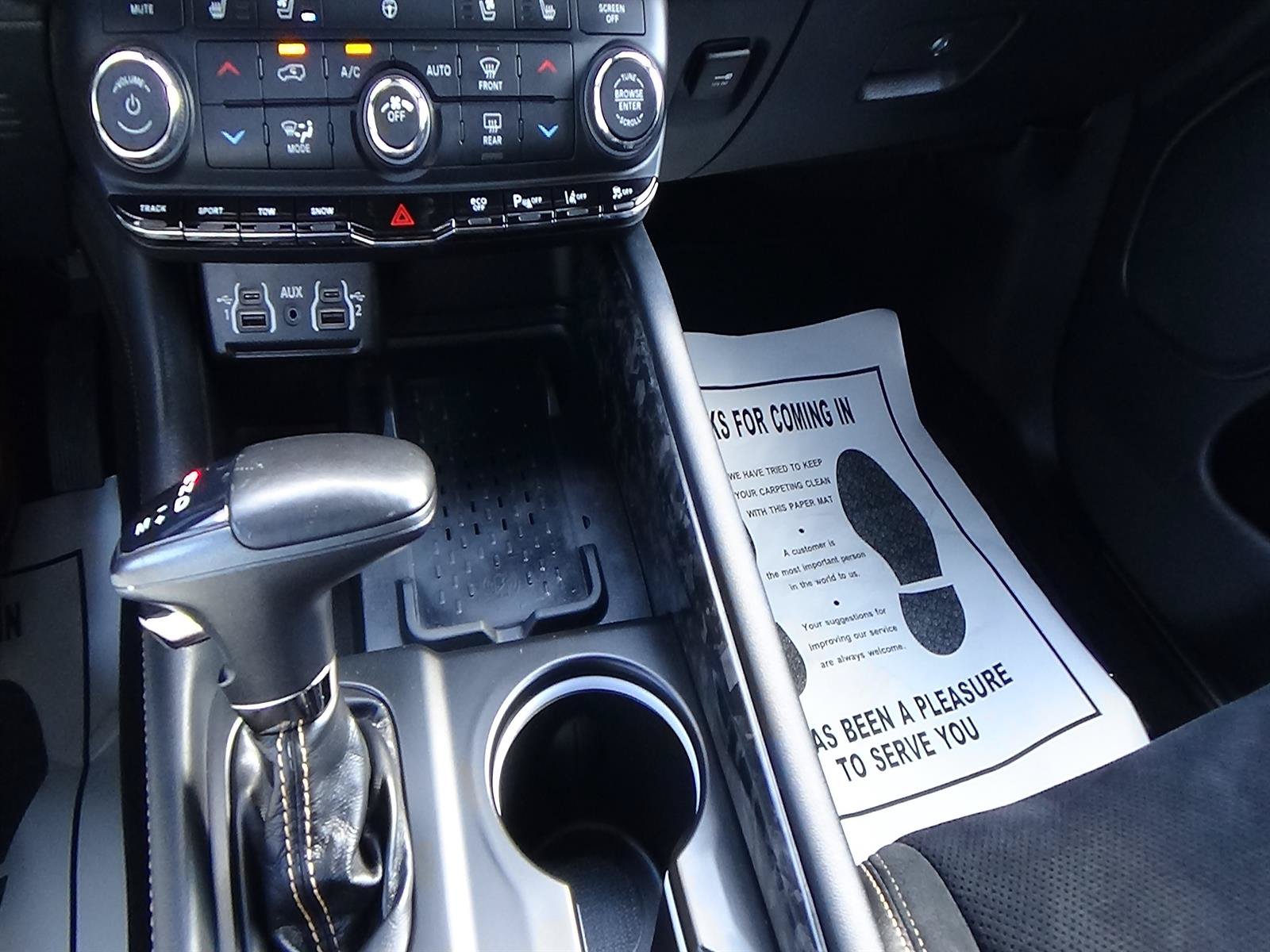 Certified 2025 Dodge Durango R/T AWD/4WD image 39