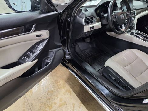 Used 2018 Honda Accord EX-L image 24