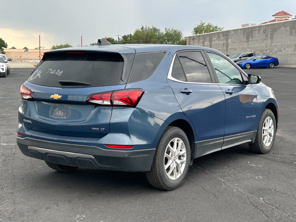 Used 2024 Chevrolet Equinox LT AWD/4WD image 3