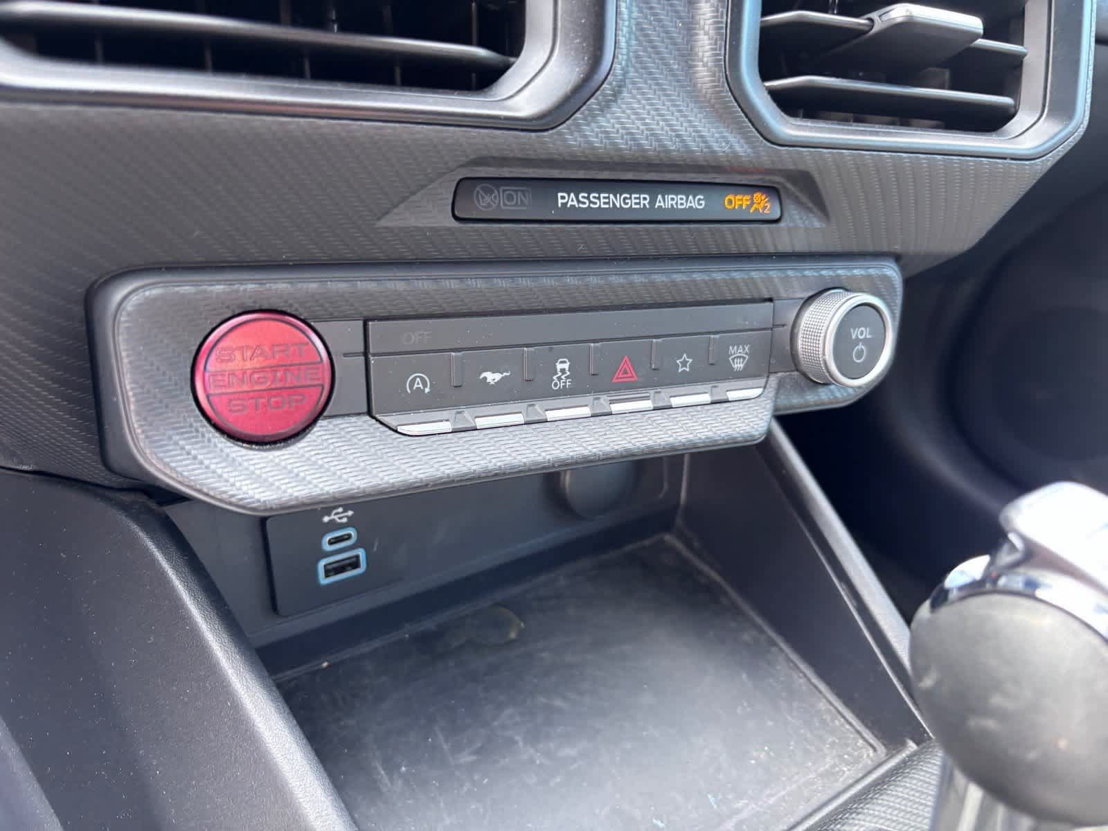 Used 2024 Ford Mustang Coupe RWD image 20