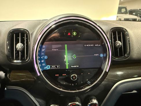 Used 2023 MINI Cooper Countryman S w/ Signature Upholstery Package image 25