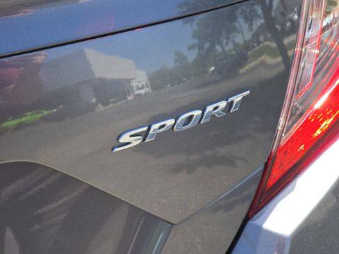 Used 2019 Honda Civic Sport image 17