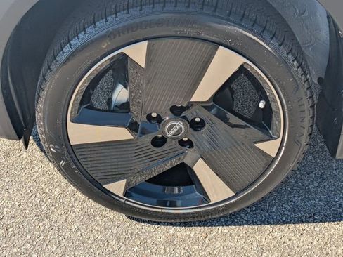 New 2026 Nissan Kicks SR FWD image 10