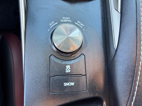 Used 2018 Lexus IS 300 300 image 24