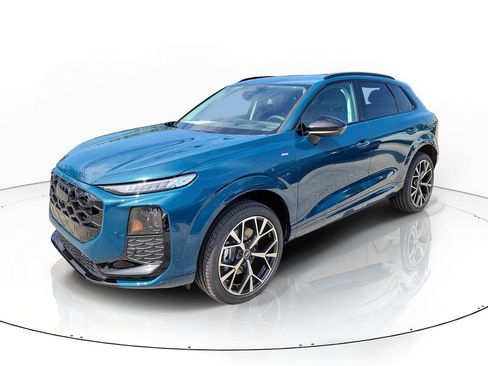 New 2026 Audi Q3 quattro 2.0T AWD/4WD image 2