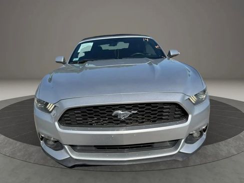 Used 2015 Ford Mustang Convertible w/ Equipment Group 051A RWD image 2