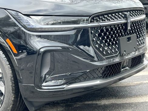 New 2026 Lincoln Nautilus Reserve AWD/4WD image 2