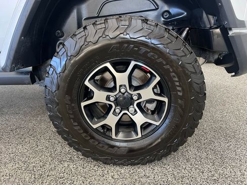 Used 2023 Jeep Wrangler Unlimited Rubicon image 22