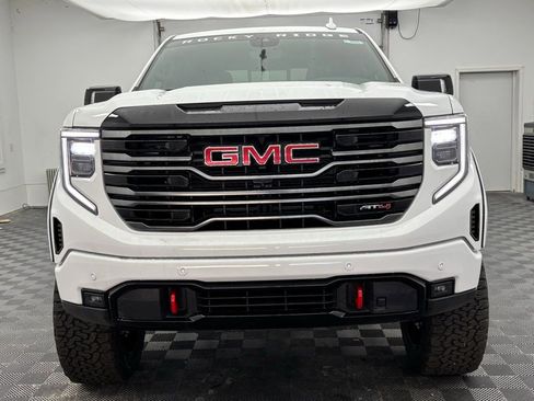 New 2025 GMC Sierra 1500 AT4 w/ AT4 Premium Package image 14