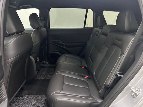 New 2026 Jeep Cherokee Limited AWD/4WD image 14