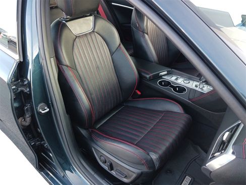 Used 2023 Genesis G70 2.0T w/ Sport Prestige Package image 28