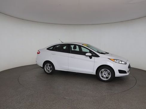 Used 2019 Ford Fiesta SE FWD image 25