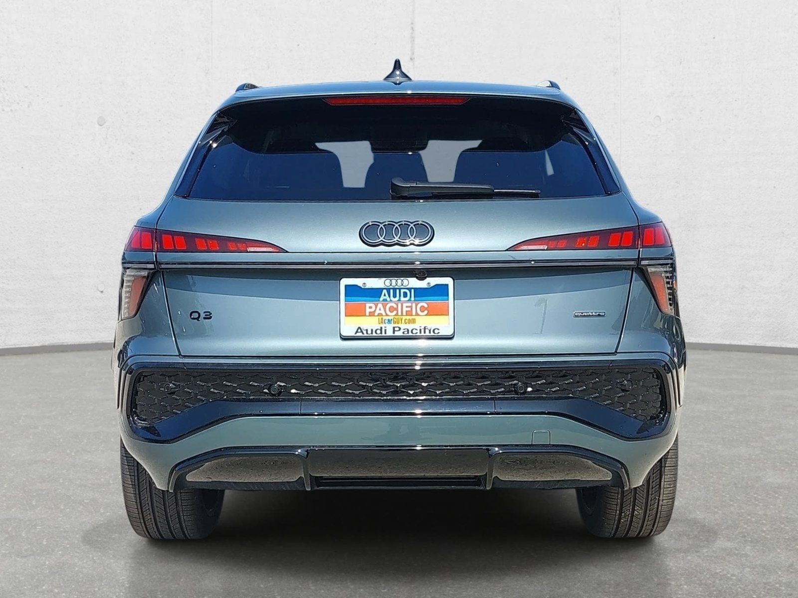 New 2026 Audi Q3 quattro 2.0T AWD/4WD image 6
