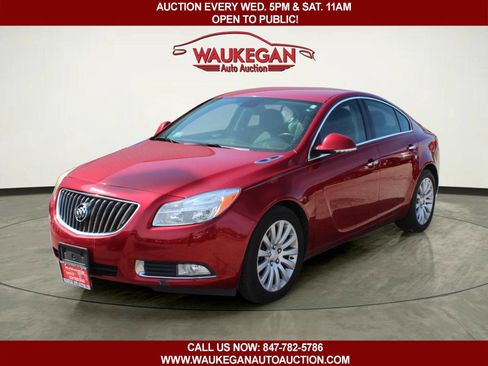 Used 2013 Buick Regal Premium FWD image 1