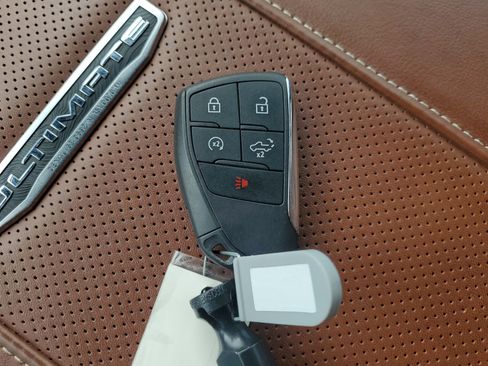 Used 2025 GMC Sierra 3500 Denali Ultimate image 30