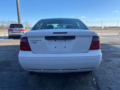 Used 2007 Ford Focus S image 4