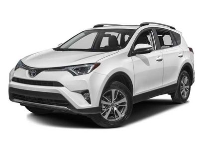 Used 2016 Toyota RAV4 XLE w/ Convenience Package