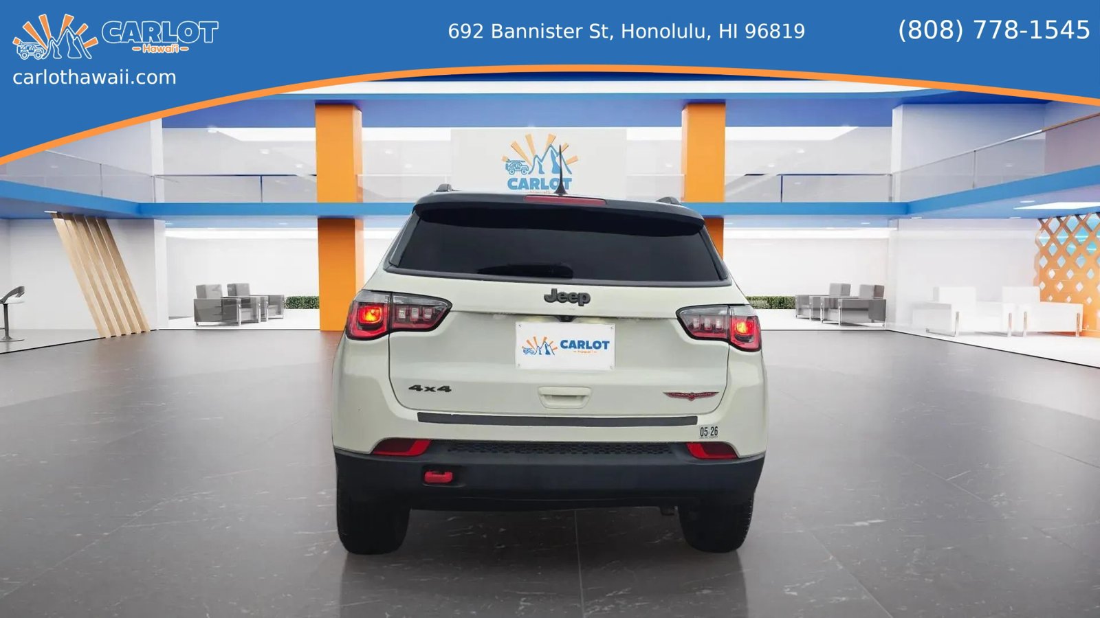 Used 2019 Jeep Cherokee Trailhawk AWD/4WD image 3