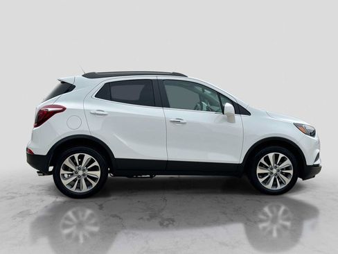 Used 2020 Buick Encore Preferred w/ Safety Package FWD image 7