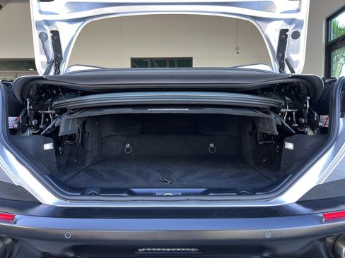 Used 2019 Ferrari Portofino image 42