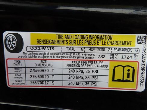 Used 2023 GMC Yukon SLE image 61