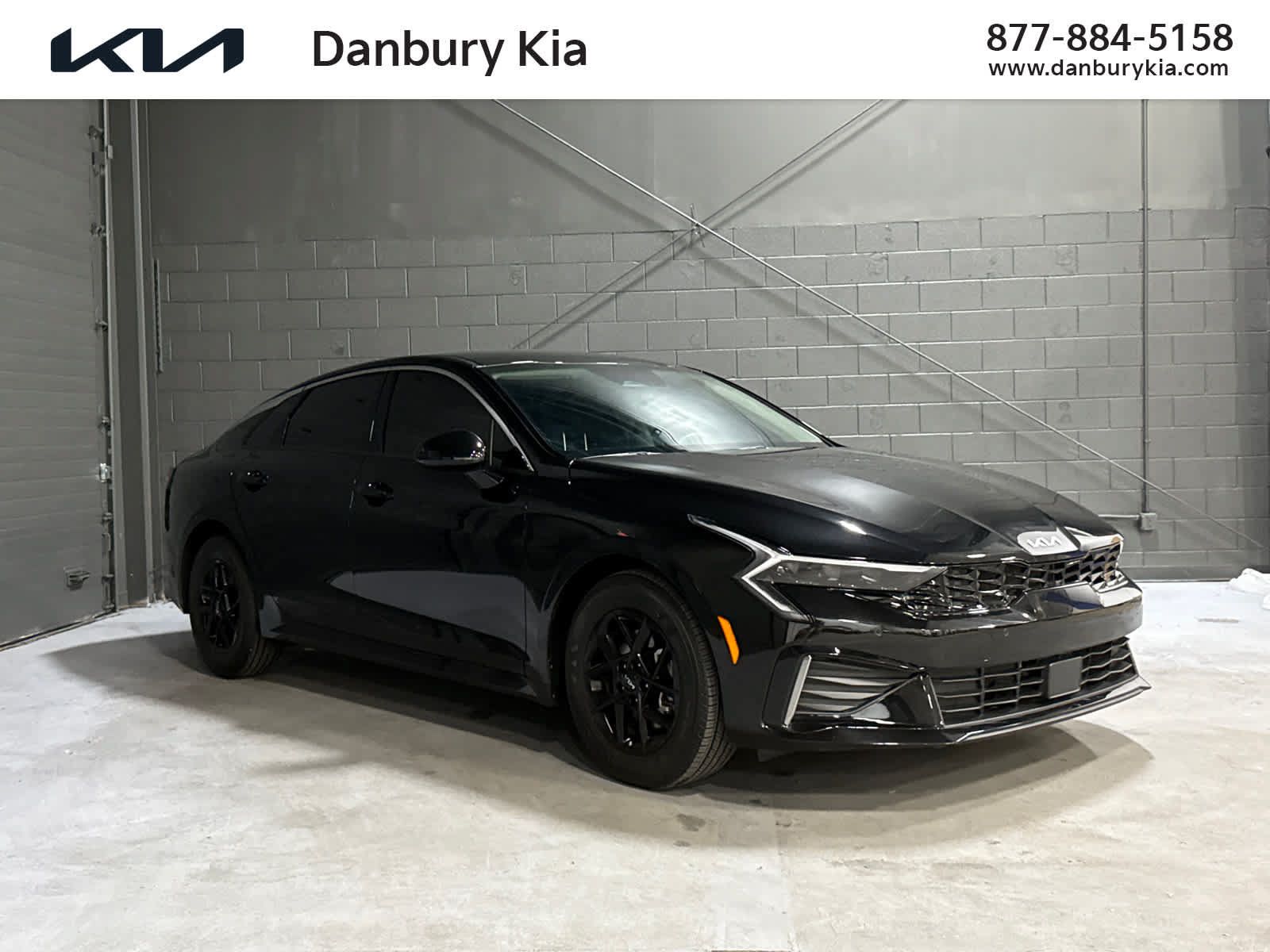 Used 2026 Kia K5 LXS FWD image 1
